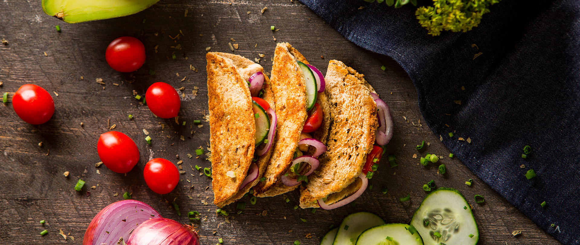 Tacos de frango e vegetais