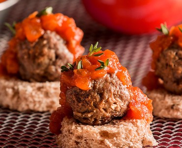 Meatball crostini