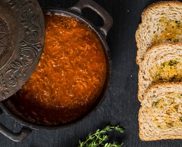 Ragú de carne de Panela com Torradas